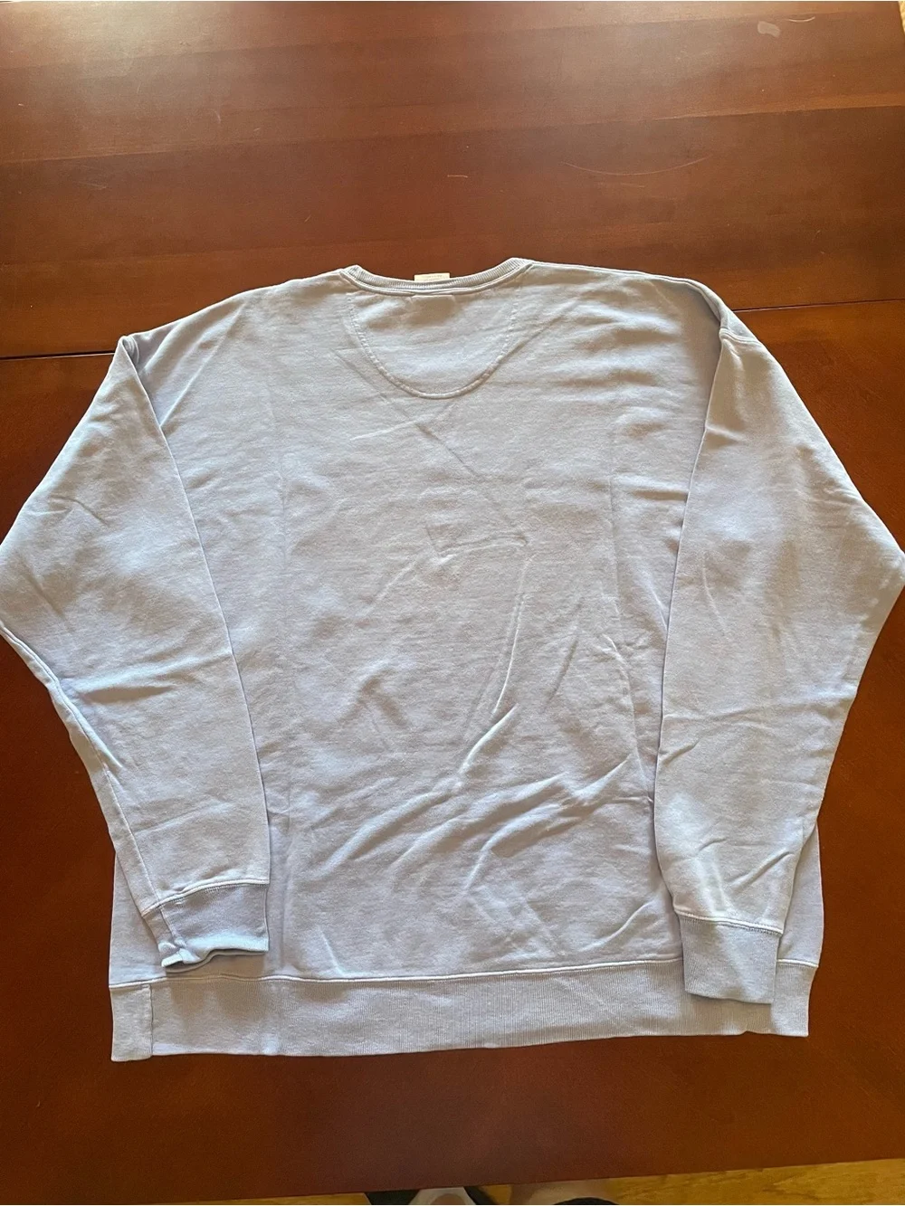 N/A classic crewneck